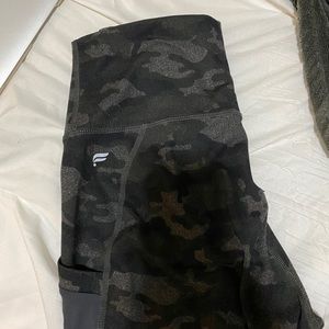 High waisted full length leggings camo